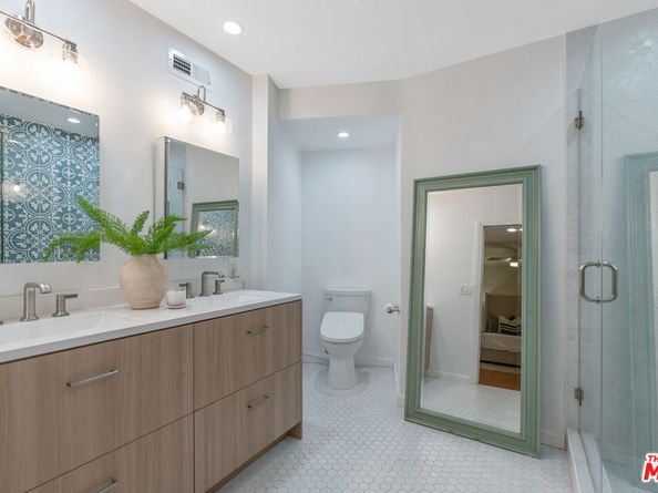 4835 Corbin Avenue, Tarzana CA 91356