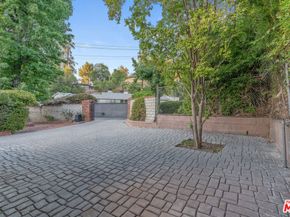 4835 Corbin Avenue, Tarzana CA 91356