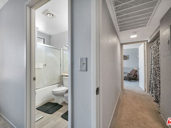 10220 De Soto Avenue 24, Chatsworth CA 91311