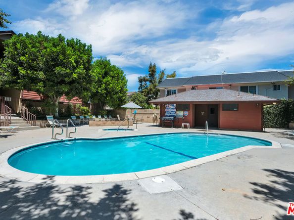 10220 De Soto Avenue 24, Chatsworth CA 91311