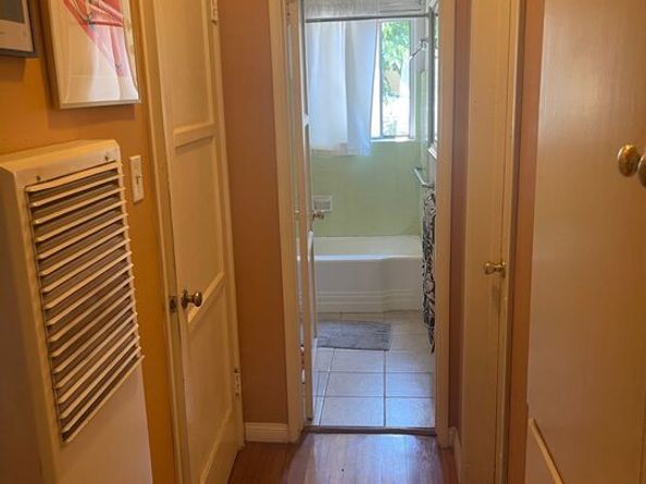 4426 Finley Avenue, Los Angeles CA 90027