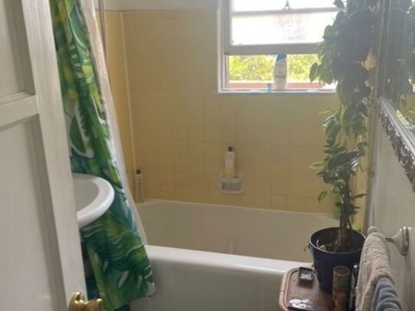 4426 Finley Avenue, Los Angeles CA 90027