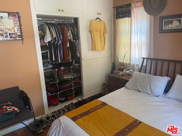 4426 Finley Avenue, Los Angeles CA 90027