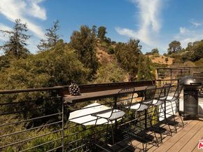 2785 Laurel Canyon Place, Los Angeles CA 90046