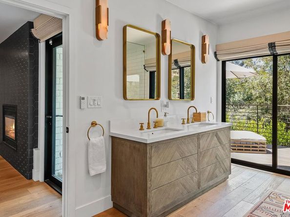 2785 Laurel Canyon Place, Los Angeles CA 90046