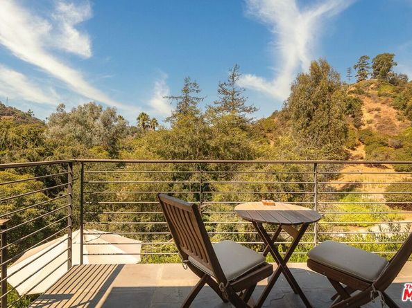2785 Laurel Canyon Place, Los Angeles CA 90046