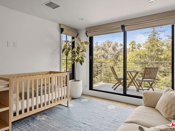 2785 Laurel Canyon Place, Los Angeles CA 90046
