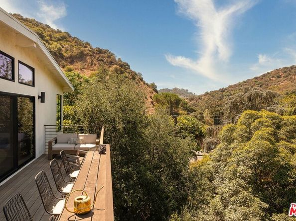2785 Laurel Canyon Place, Los Angeles CA 90046
