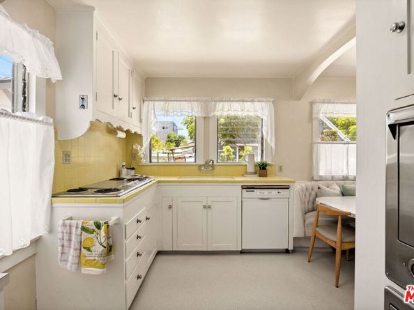 4155 Madison Avenue, Culver City CA 90232