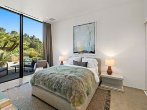 2341 Gloaming Way, Beverly Hills CA 90210