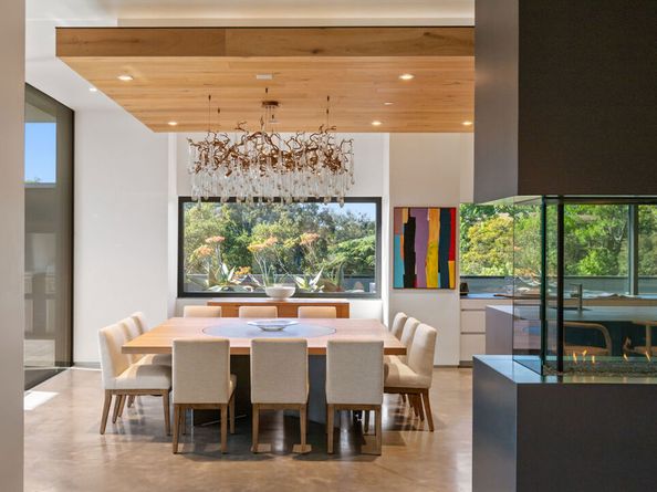 2341 Gloaming Way, Beverly Hills CA 90210