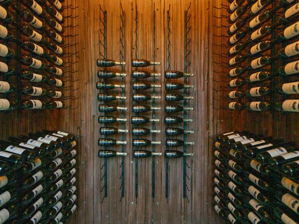 2341 Gloaming Way, Beverly Hills CA 90210