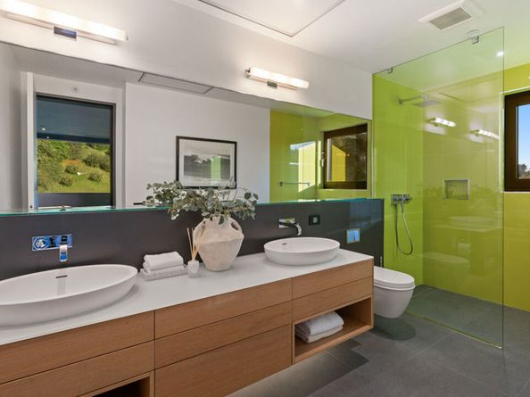 2341 Gloaming Way, Beverly Hills CA 90210