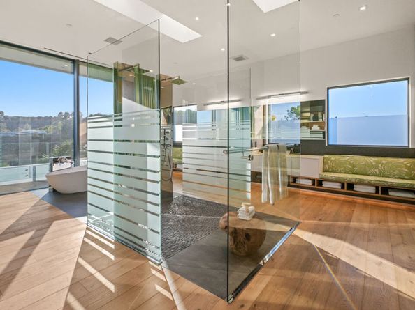 2341 Gloaming Way, Beverly Hills CA 90210