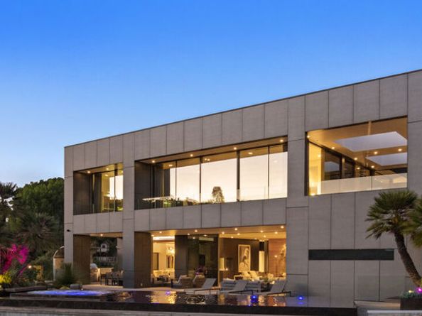 2341 Gloaming Way, Beverly Hills CA 90210