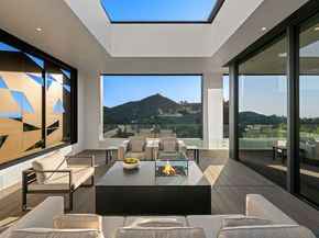 2341 Gloaming Way, Beverly Hills CA 90210