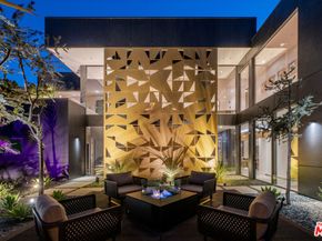 2341 Gloaming Way, Beverly Hills CA 90210