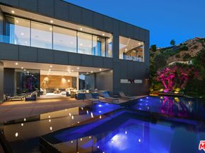 2341 Gloaming Way, Beverly Hills CA 90210