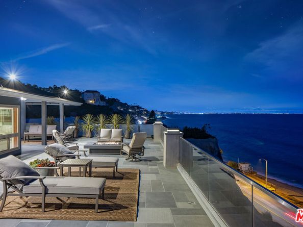 18074 Coastline Drive, Malibu CA 90265
