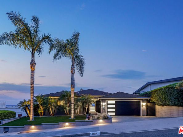 18074 Coastline Drive, Malibu CA 90265