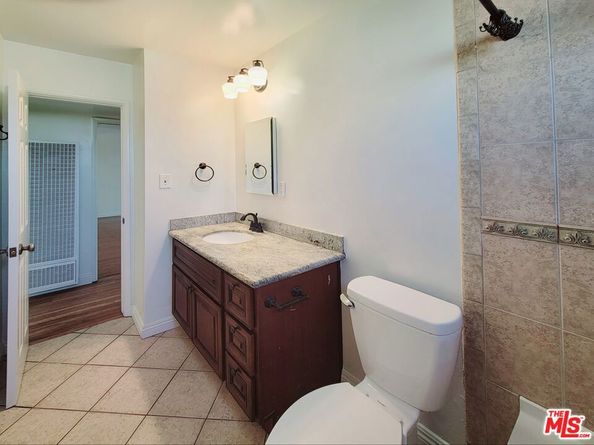 25353 Oak Street, Lomita CA 90717