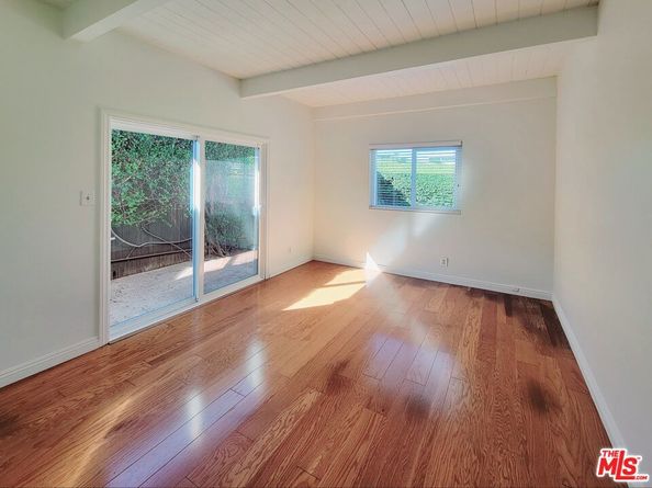 25353 Oak Street, Lomita CA 90717