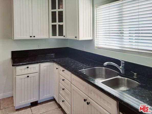 25353 Oak Street, Lomita CA 90717