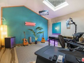 441 W Ellis Avenue, Inglewood CA 90302