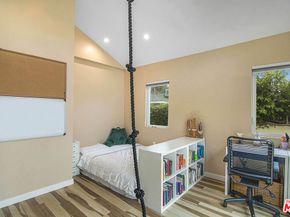 441 W Ellis Avenue, Inglewood CA 90302
