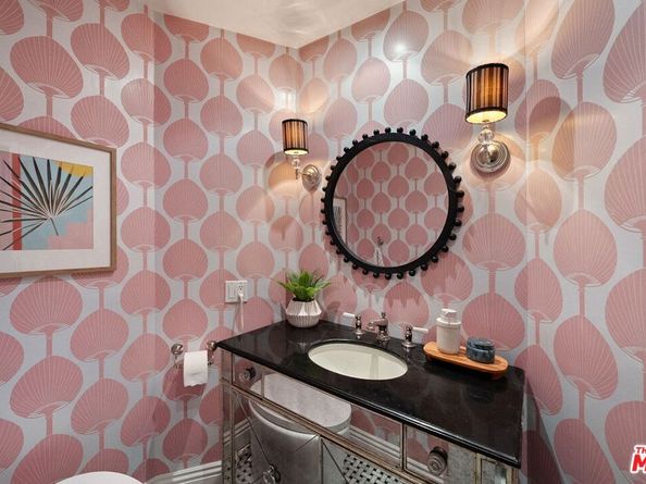 2180 Laurel Canyon Boulevard, Los Angeles CA 90046