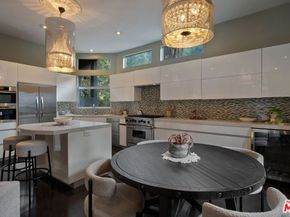 2180 Laurel Canyon Boulevard, Los Angeles CA 90046