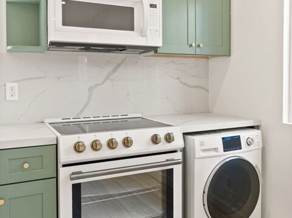 9051 Lucerne Avenue, Culver City CA 90232