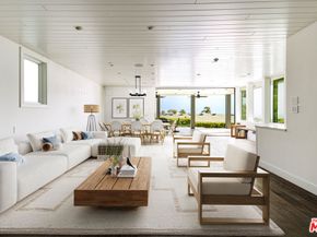 934 1st Street, Manhattan Beach CA 90266