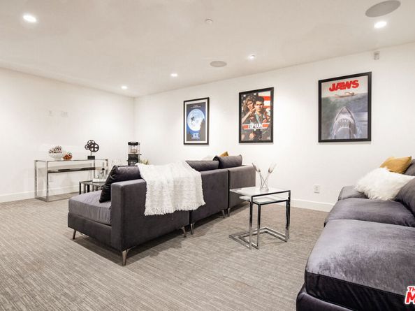 934 1st Street, Manhattan Beach CA 90266