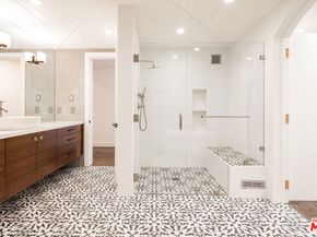 934 1st Street, Manhattan Beach CA 90266