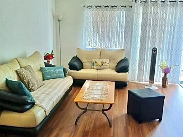 9014 Burnet Avenue 208, North Hills CA 91343