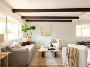 1336 Armadale Avenue, Los Angeles CA 90042