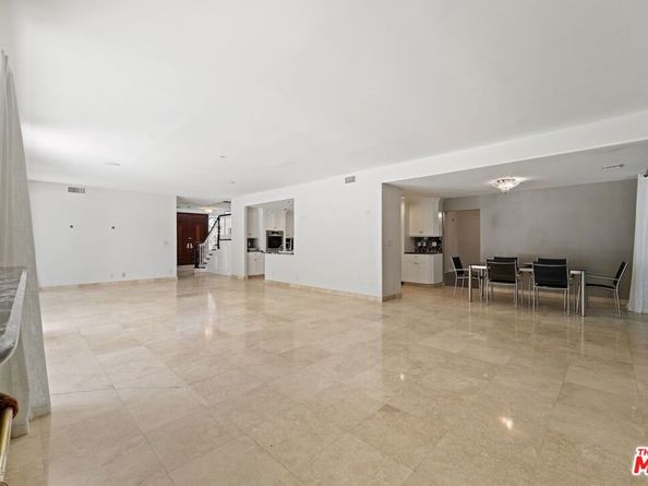 15656 Crownridge Place, Sherman Oaks CA 91403