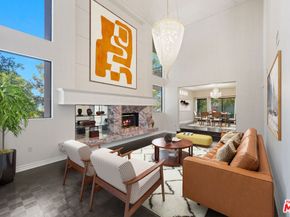 15656 Crownridge Place, Sherman Oaks CA 91403