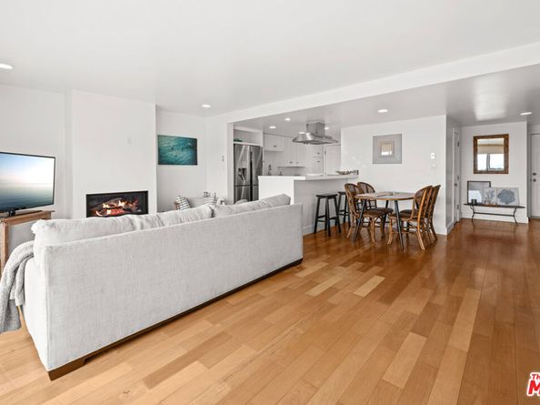 23908 De Ville Way A, Malibu CA 90265