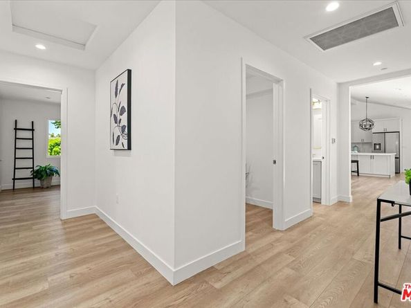 7901 Winsford Avenue, Los Angeles CA 90045