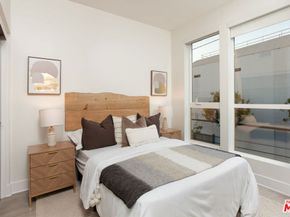 6067 W Studio Court, Los Angeles CA 90038