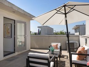 6067 W Studio Court, Los Angeles CA 90038