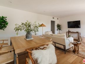 1943 12th 2, Santa Monica CA 90404