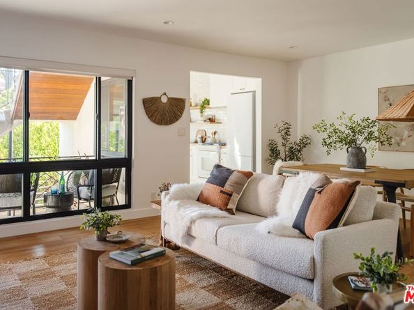 1943 12th 2, Santa Monica CA 90404