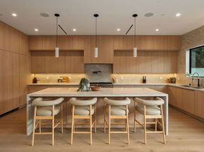 3621 Greenwood Avenue, Los Angeles CA 90066