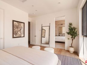 1245 N Formosa Avenue B, West Hollywood CA 90046