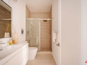 1245 N Formosa Avenue B, West Hollywood CA 90046