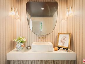 3640 Mandeville Canyon Road, Los Angeles CA 90049
