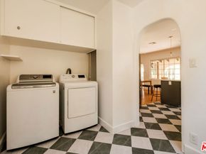 3739 Virginia Road, Los Angeles CA 90016